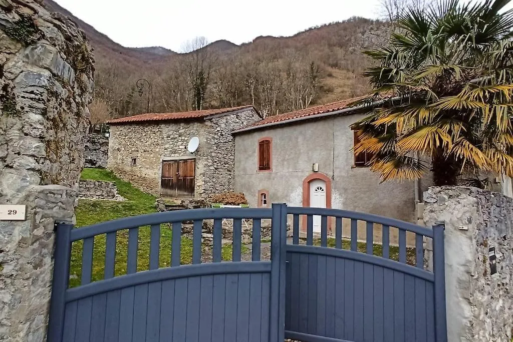 Gite Les Coustaous Au Coeur De La Nature Villa Sost France